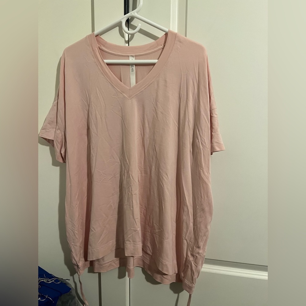 Lululemon shirt